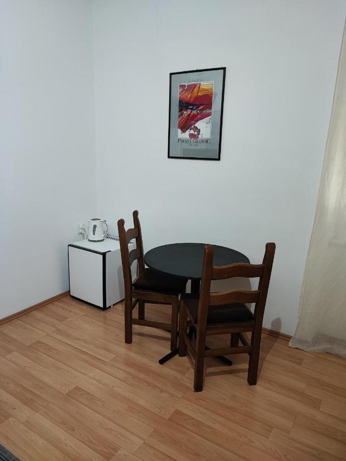 Private Accommodation Raspudic Сплит Екстериор снимка